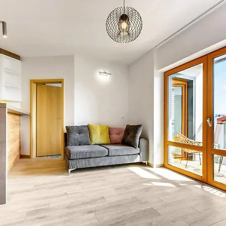 2 Bedroom Gorgeous In ヘル