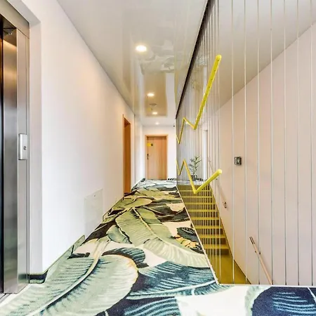 2 Bedroom Gorgeous In アパート ヘル